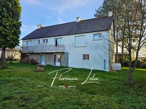 Maison spacieuse - 5 chambres - terrain 1620 m²