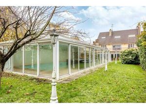 Maison de 8 pièces de 215 m² avec piscine située à Le Havre