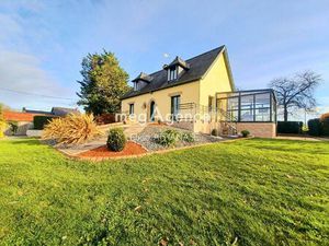 Belle maison 4 chambres sur terrain de plus de 1hectare dont 2500m2 constructibles