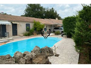 LA BOUVERIE - MAISON 4 PIECES AVEC PISCINE ET GARAGE