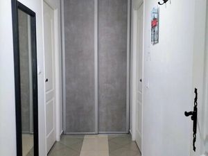 PONTCARRE - 2 pièces