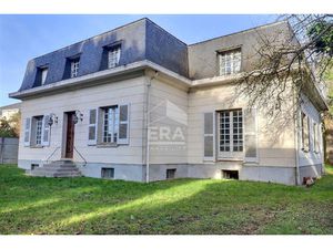 Maison Pithiviers 11 pièce(s) 322 m2