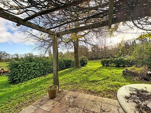 Propriété de 91m² unique à Saint-Caradec-Trégomel