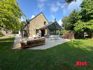A VENDRE CHEZ BLOT IMMOBILIER - Saint-Malo Quelmer - Belle maison en pierres