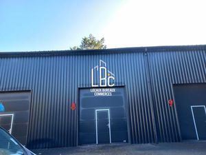 Sucé sur Erdre - À louer local d'activités 145 m2
