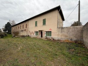 Propriété 7 pièces 138 m²