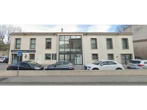 Location de local professionnel pour : médical