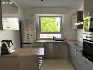 Grand 2 pièces chauffage inclu / parking