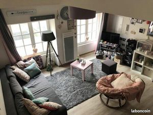 T2 + Mezzanine Plein centre Ville Poitiers