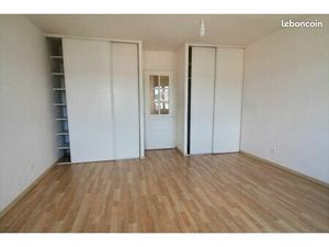 Très joli 2P 38m² rénové centre vue superbe