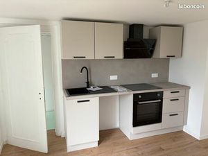 Appartement F2 meublé - Rue du Fort