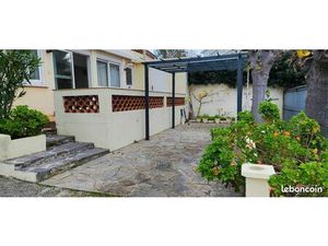 T3 meublé centre ville Cavalaire