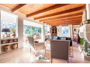 Charmante maison avec jardin et piscine à proximité immédiate d'Uzès