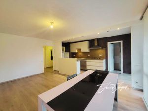 Appartement T4 avec garage et balcons Chambéry  3ème étage