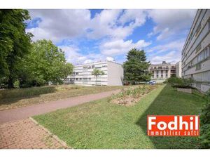 Centre ville- Appartement 2 pièces avec cave et parking.