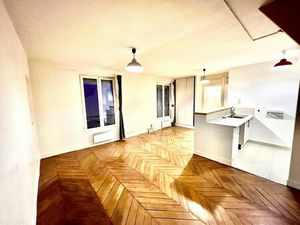 A LOUER PARIS Xème 2/3 Pièces en DUPLEX 61m². REFAIT A NEUF
