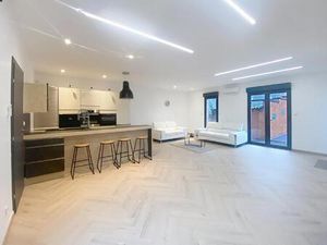 Pavillon moderne de 2025 !