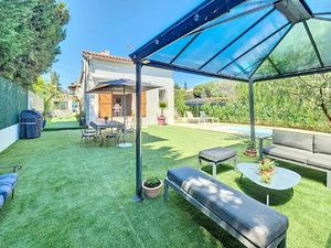 EXCLUSIF !!! Maison de ville 3/4P individuelle de 92m² secteur