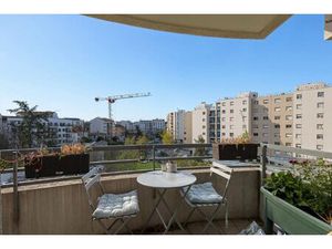 Grand T2 de 62 99 m² avec balcon – Garage en option – Lyon 8ᵉ