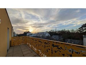 Appartement Nantes 3 pièces 67.16 m2 terrasse de 13 m² dernier étage