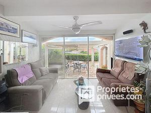 Maison de type T4 en bord de mer à Cargèse