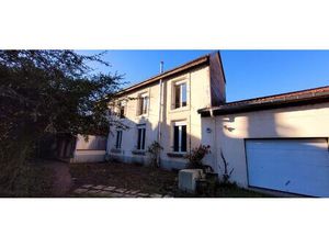 SAINT-DIE-DES-VOSGES: au calme  maison avec 3 chambres.