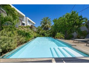 Appartement 3 chambres dans une résidence sécurisée à Pointe aux Canonniers - MZIMC1012