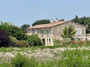 Villa de 8 chambres de luxe en vente Espeluche  Auvergne-Rhône-Alpes