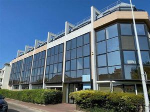 Location bureau GENTILLY 1 161 m²