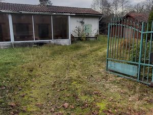 MAISON 93 M2 TERRAIN 2992 M2