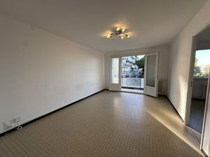 Location Appartement 4 pièces 75m² MONTPELLIER 34070