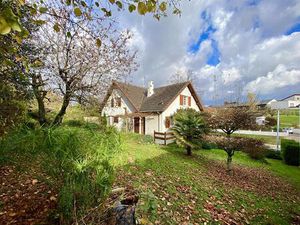 Poitiers grande maison type 6 proche centre-ville