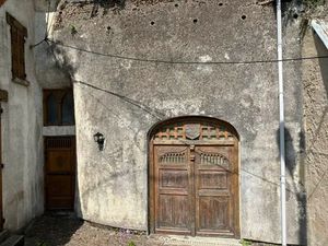 Vente maison 3 pièces 125 m² à Loches (37600)  140 400 €