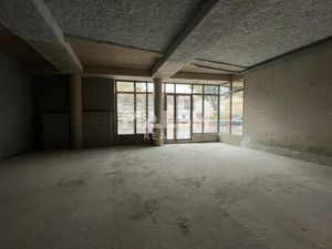 Location Local commercial 75m²