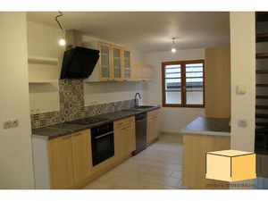 Location Maison 3 pièces 68m² BELLEY 01300