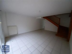 Maison à louer 3 pièces 69.5 m² - Angoulême (16) - 532€