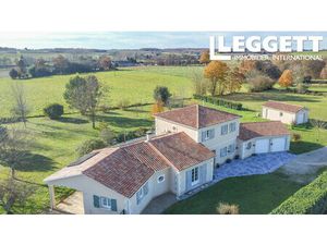 Achat Maison 8 pièces 195m² ST GENIS D HIERSAC 16570