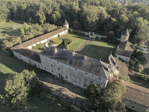 Achat Maison 13 pièces 637m²