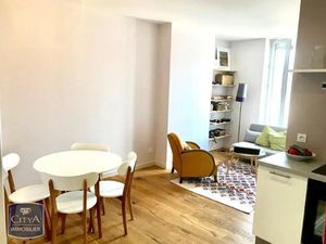 Appartement à louer 2 pièces 36.85 m² - Lyon 7e Arrondissement (69007) - 826€