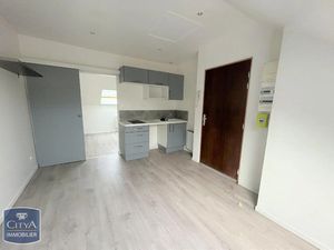 Appartement à louer 2 pièces 20.62 m² - Saint-Quentin (02) - 378€