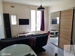 Studio 1 pièce 19 m²