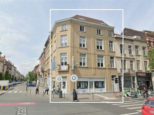 Opbrengsteigendom -3 appartementen + handelsruimte