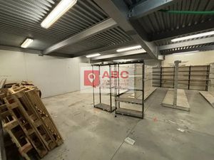 LOCAL D'ACTIIVTE + BUREAUX A LOUER A FRONTIGNAN