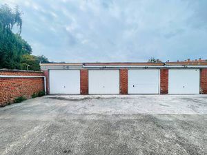 Garage te koop in Menen