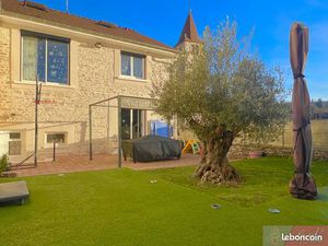 Maison 7 pièces 200 m²