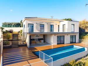 Achat Maison 6 pièces 191m² MAZAN 84380