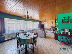 Appartement te koop in Lodelinsart met 2 slaapkamers