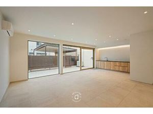 Gelijkvloers appartement te koop in Aalst