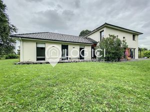 A LOUER Maison meublée  4 chambres  jardin  terrasse  garage