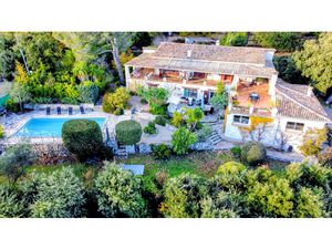 Achat Maison 9 pièces 272m² TOURRETTES SUR LOUP 06140